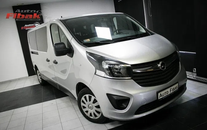 Opel Vivaro cena 75900 przebieg: 198000, rok produkcji 2017 z Ziębice małe 67